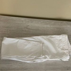 Size 10 American Eagle White Super Stretch Jeans
